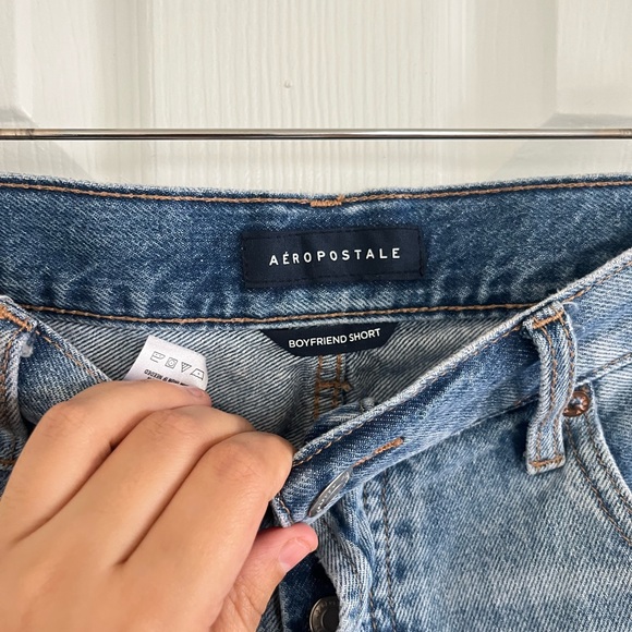 Aeropostale boyfriend Light Blue Distressed Jean Shorts size 10 summer vacation - Picture 2 of 7